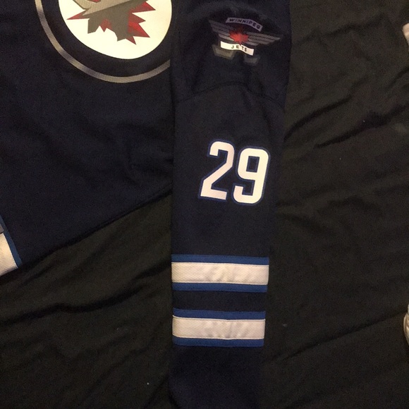 Patrick laine Winnipeg Jets jersey L Junior - Picture 2 of 5